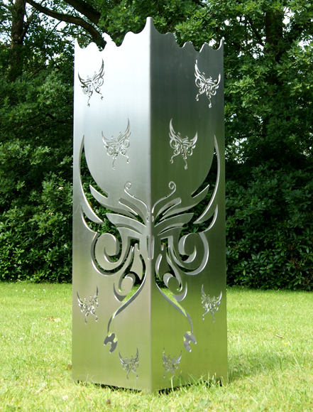 Edelstahl Feuersäule Schmetterling