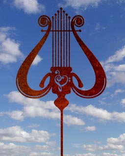 Gartenskulptur Antike Harfe Rost